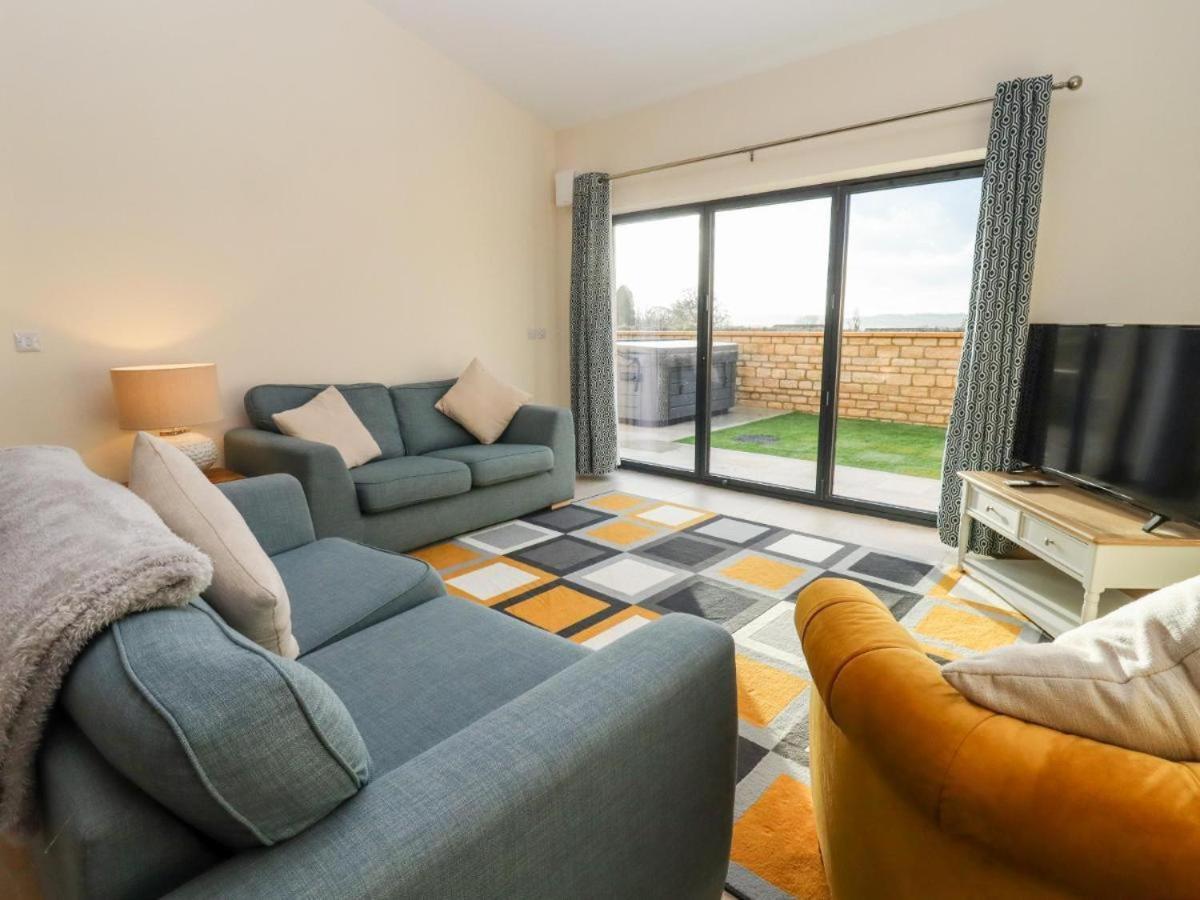 Apartmán Bears Court Cheltenham Exteriér fotografie