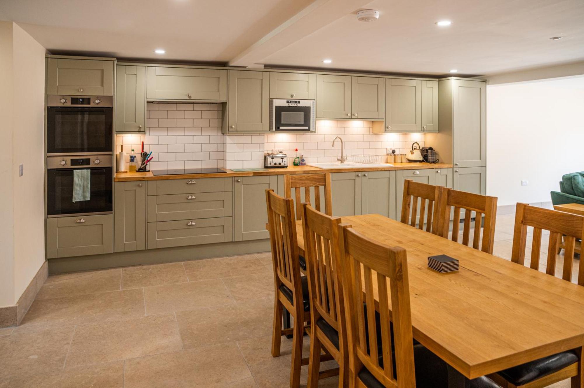 Apartmán Bears Court Cheltenham Exteriér fotografie