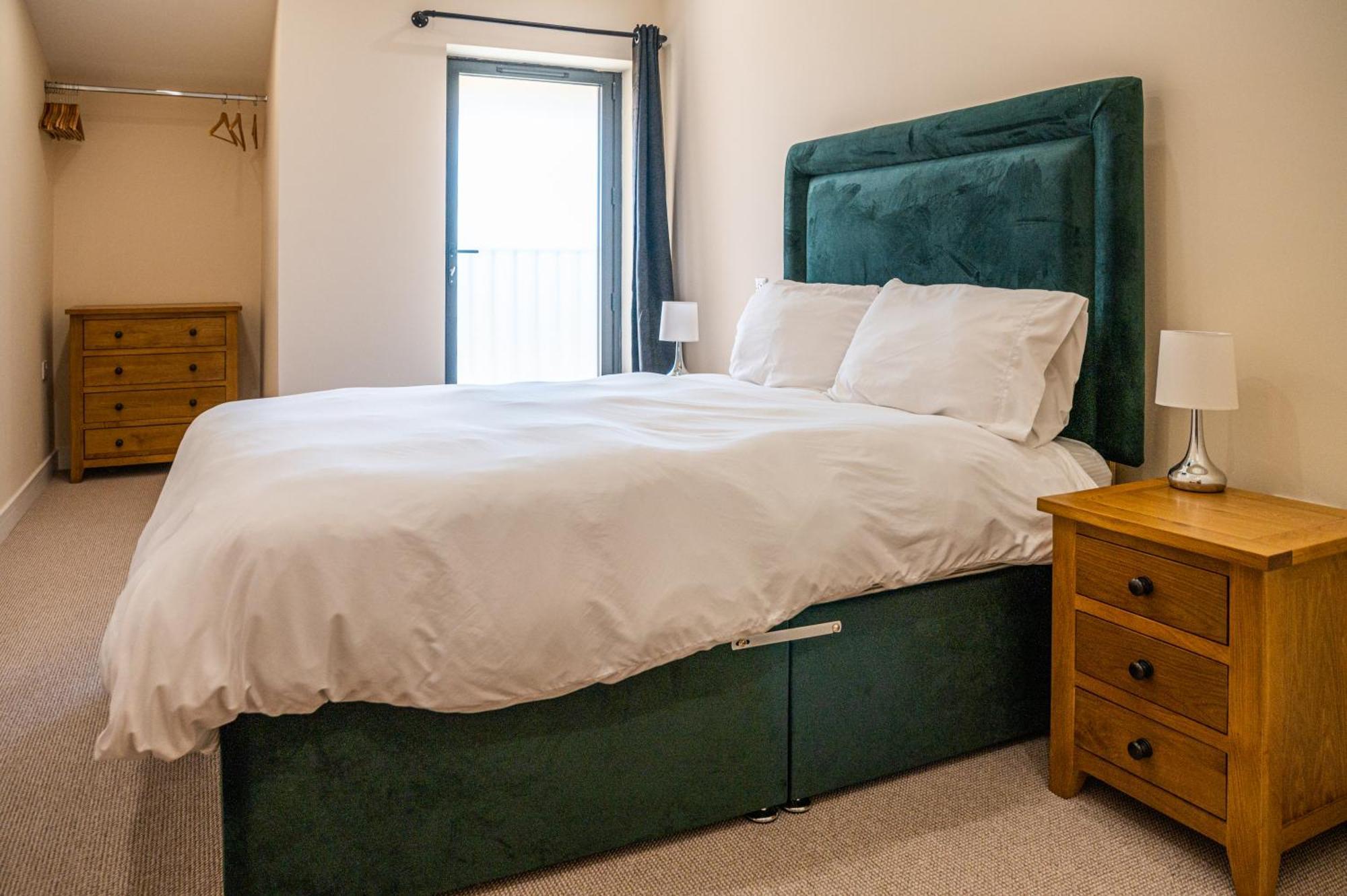 Apartmán Bears Court Cheltenham Exteriér fotografie
