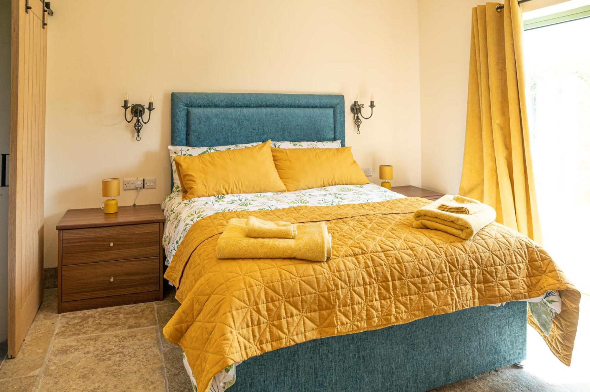 Apartmán Bears Court Cheltenham Exteriér fotografie